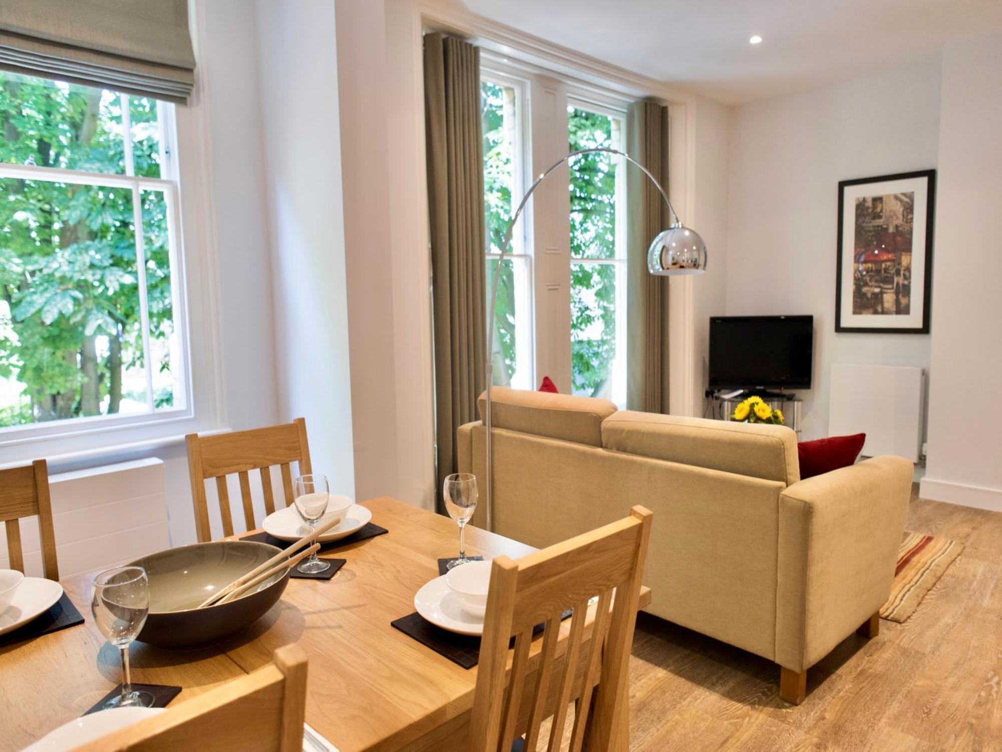 Your Space Apartments - Jubilee House CBG Εξωτερικό φωτογραφία