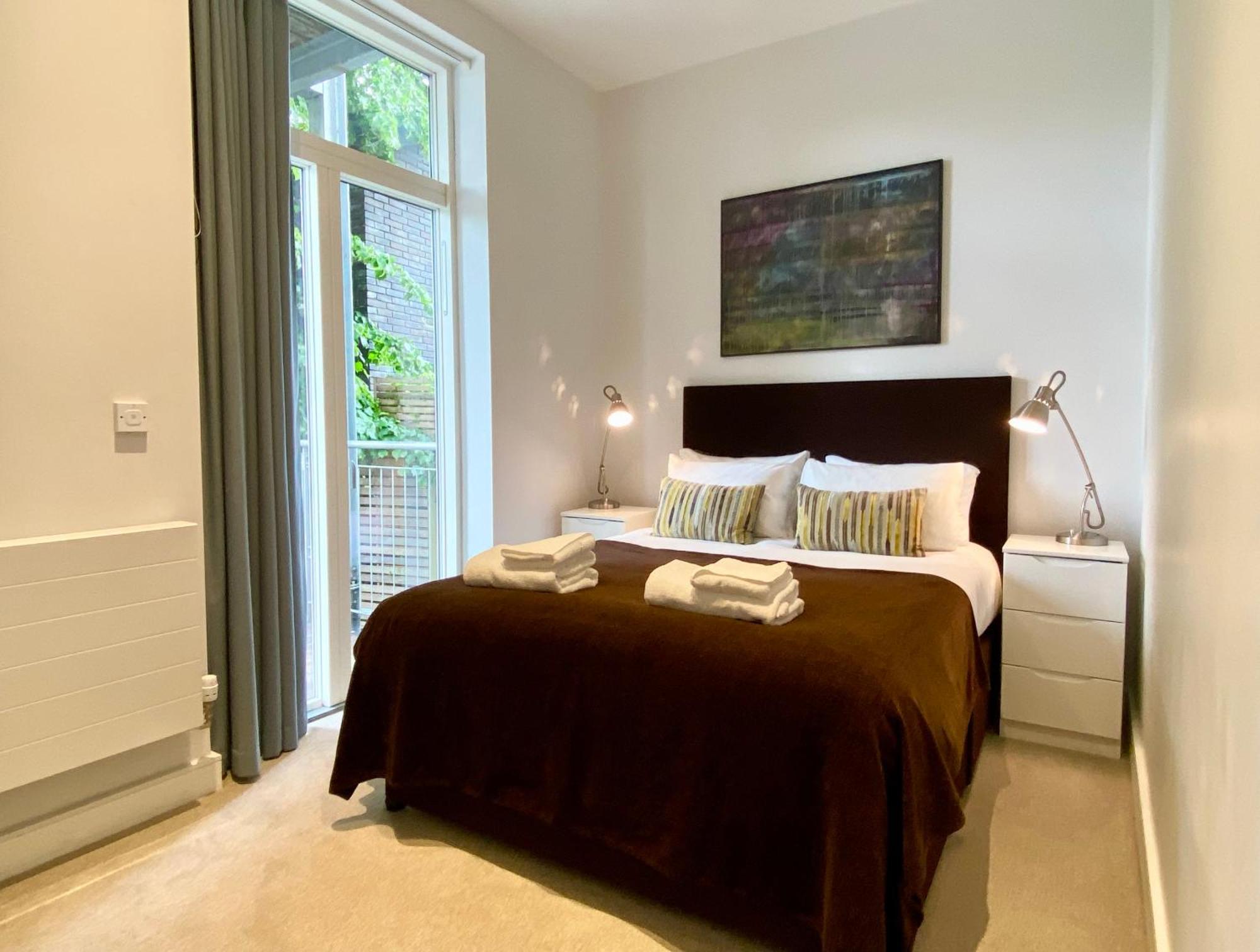 Your Space Apartments - Jubilee House CBG Εξωτερικό φωτογραφία