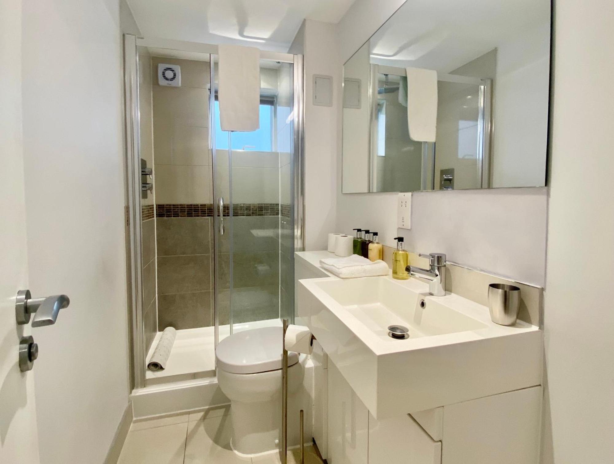 Your Space Apartments - Jubilee House CBG Εξωτερικό φωτογραφία
